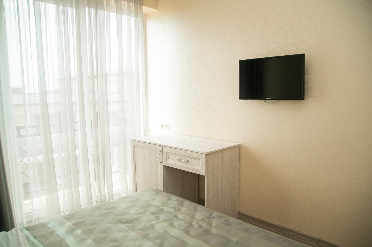 Gega Hotel Gagra Exterior photo